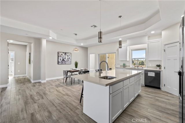 18826 Valencia, Hesperia, CA 92345