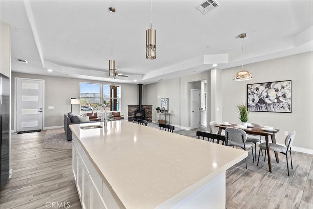 18826 Valencia, Hesperia, CA 92345