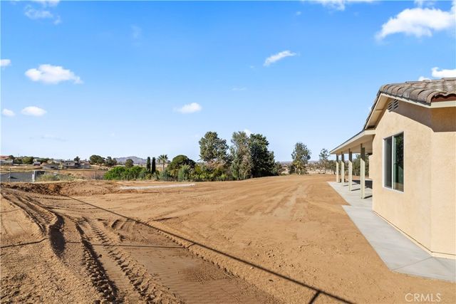 18826 Valencia, Hesperia, CA 92345