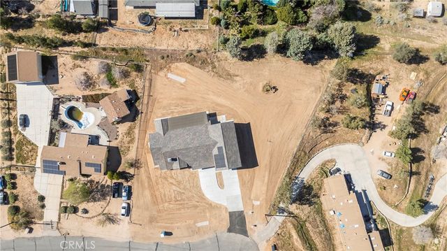 18826 Valencia, Hesperia, CA 92345