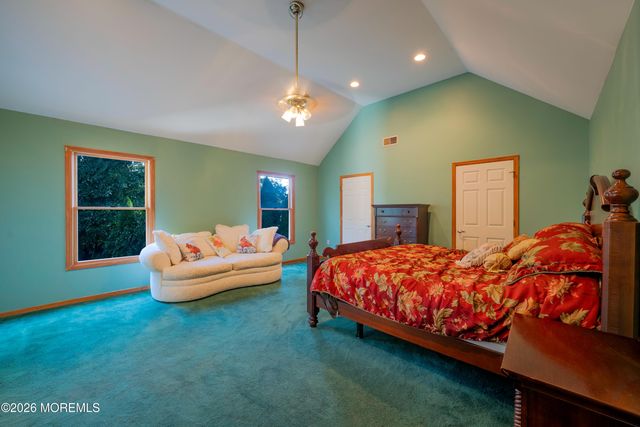 3 Crosby Lane, Port Monmouth, NJ 07758