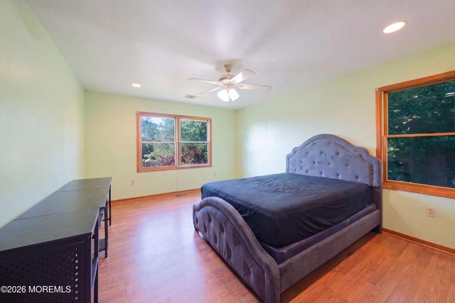 3 Crosby Lane, Port Monmouth, NJ 07758
