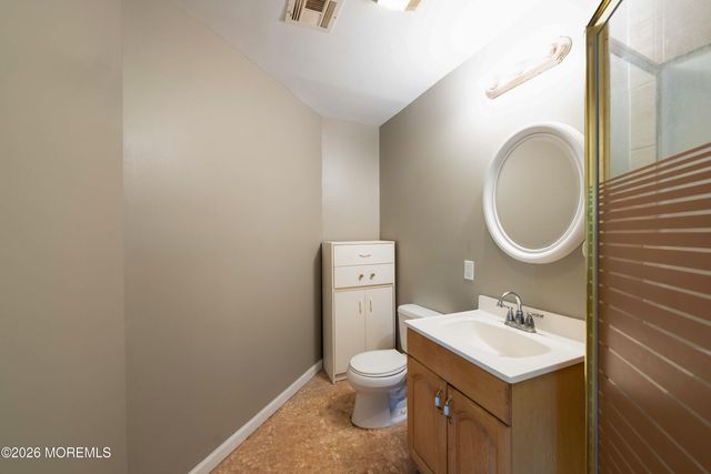 3 Crosby Lane, Port Monmouth, NJ 07758
