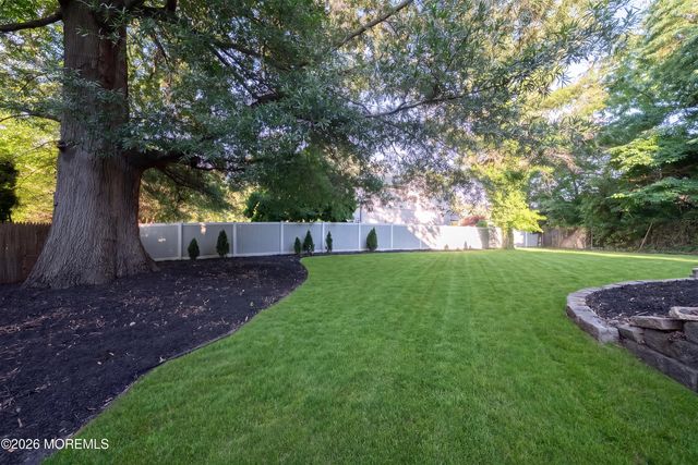 3 Crosby Lane, Port Monmouth, NJ 07758