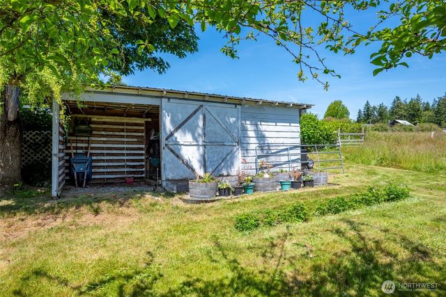 2946 Newell Drive, Oak Harbor, WA 98277