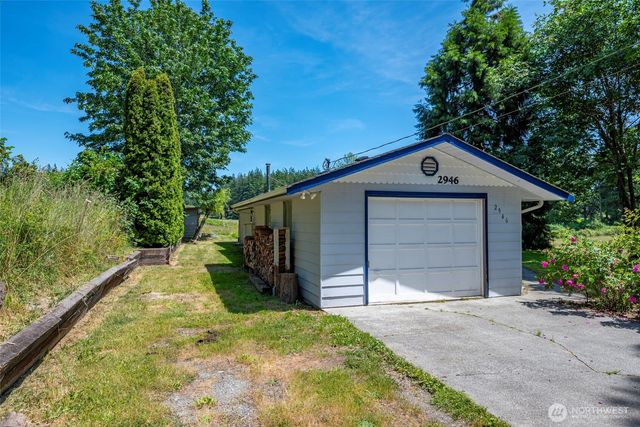2946 Newell Drive, Oak Harbor, WA 98277