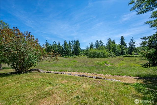 2946 Newell Drive, Oak Harbor, WA 98277