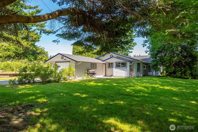 2946 Newell Drive, Oak Harbor, WA 98277