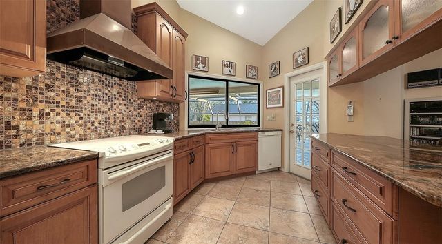 4390 WOODVIEW DRIVE, Sarasota, FL 34232