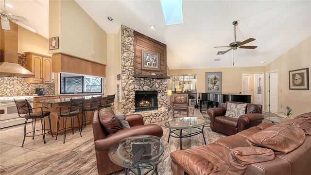 4390 WOODVIEW DRIVE, Sarasota, FL 34232