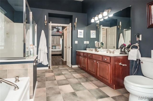 808 Payson Drive, Olivette, MO 63132