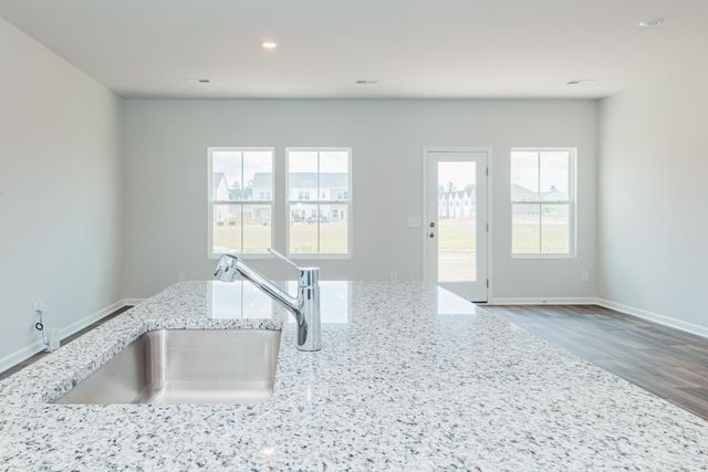 402 Tiliwa Street, Summerville, SC 29486