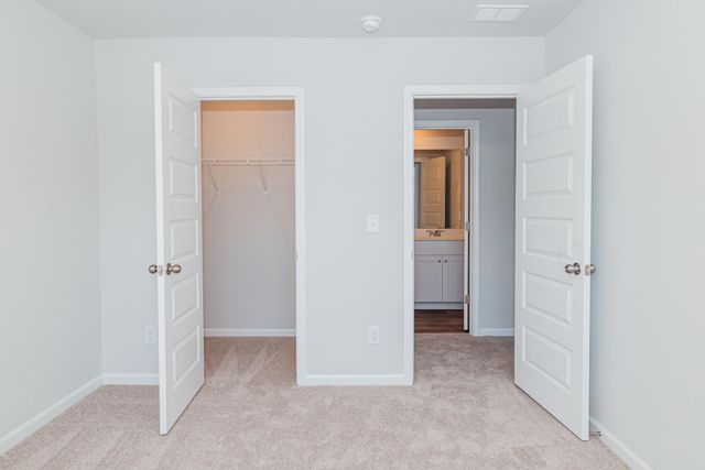 402 Tiliwa Street, Summerville, SC 29486