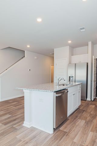 402 Tiliwa Street, Summerville, SC 29486
