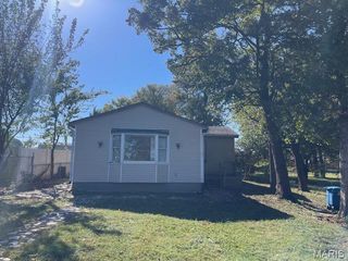 408 W Ripa Avenue, St Louis, MO 63125