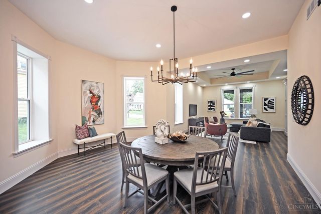 1810 Hewitt Avenue, Cincinnati, OH 45207
