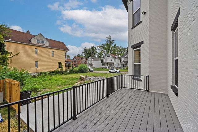 1810 Hewitt Avenue, Cincinnati, OH 45207