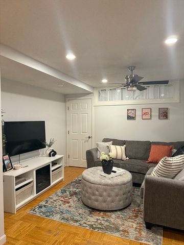 357 Commercial Street 716, Boston, MA 02109