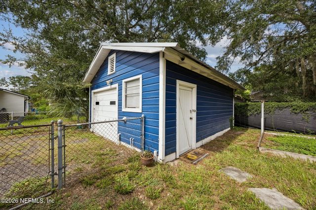 9115 JACKSON Avenue, Jacksonville, FL 32208
