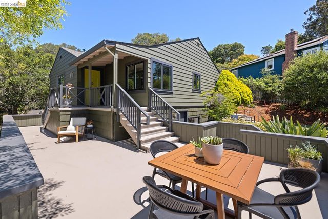 371 Rugby Ave, Berkeley, CA 94708