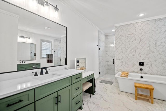 6113 Fait Road, Benton, AR 72019