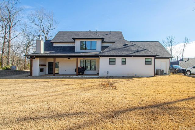 6113 Fait Road, Benton, AR 72019