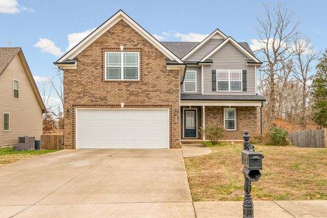 143 Sycamore Hill Dr, Clarksville, TN 37042