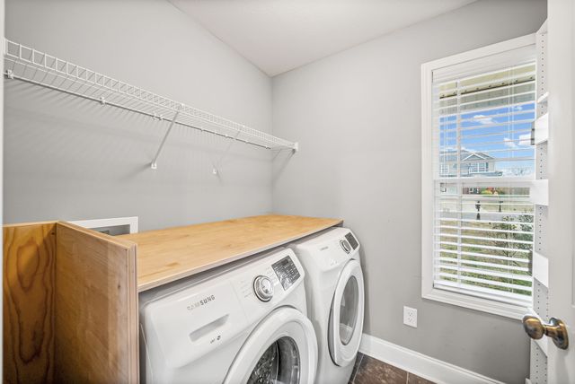 143 Sycamore Hill Dr, Clarksville, TN 37042