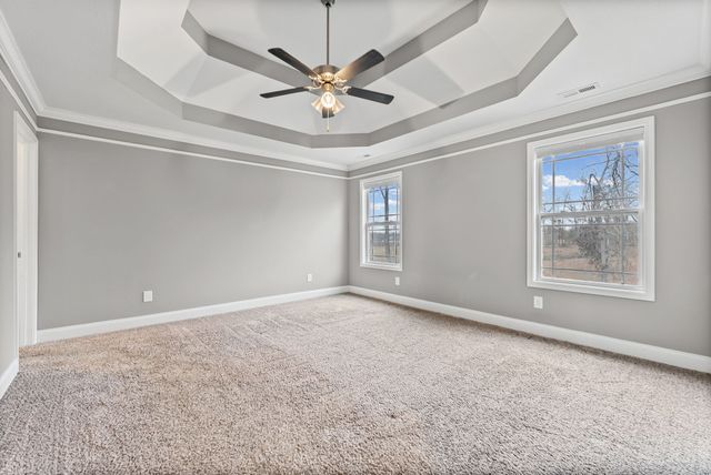 143 Sycamore Hill Dr, Clarksville, TN 37042