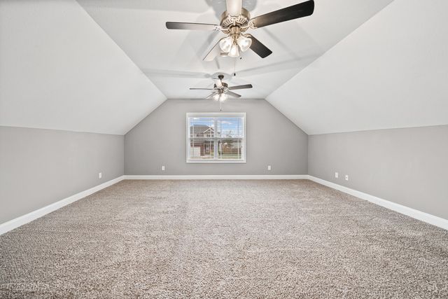 143 Sycamore Hill Dr, Clarksville, TN 37042