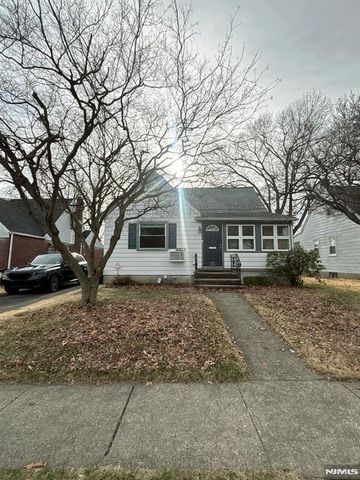 9-04 5th Street 4, Fair Lawn, NJ 07410