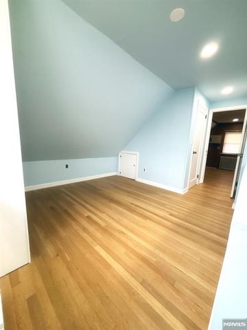 9-04 5th Street 4, Fair Lawn, NJ 07410