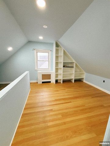 9-04 5th Street 4, Fair Lawn, NJ 07410