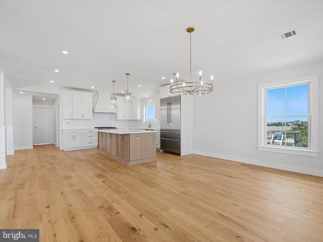 1034-B LONG BEACH BLVD, Long Beach Township, NJ 08008