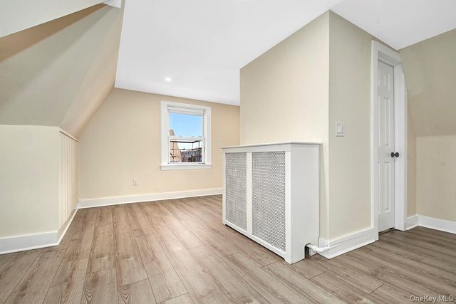 403 Palisade Avenue 3rd Fl, Yonkers, NY 10703