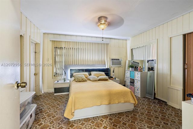 2364 SW 14th St, Miami, FL 33145