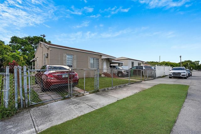 2364 SW 14th St, Miami, FL 33145