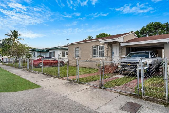 2364 SW 14th St, Miami, FL 33145