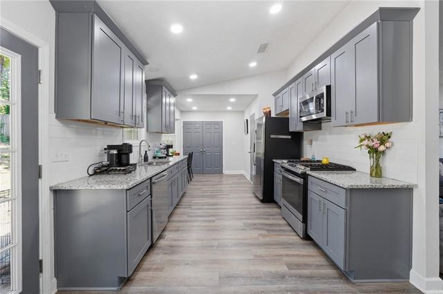 874 Fox Valley Drive, Stone Mountain, GA 30088