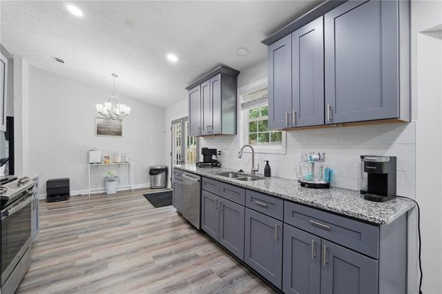 874 Fox Valley Drive, Stone Mountain, GA 30088