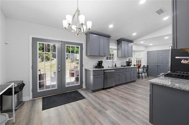 874 Fox Valley Drive, Stone Mountain, GA 30088