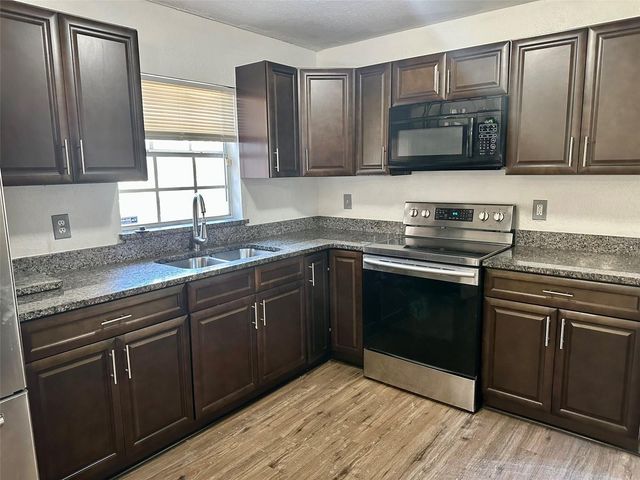 820 MARTIN L KING JR AVENUE, Lakeland, FL 33815