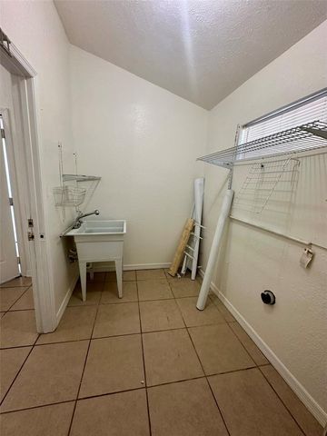 820 MARTIN L KING JR AVENUE, Lakeland, FL 33815