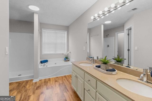 105 Grayview Court, Grayson, GA 30017