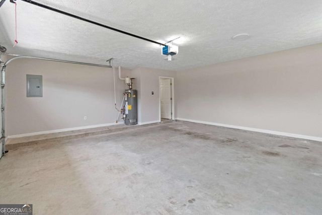 105 Grayview Court, Grayson, GA 30017