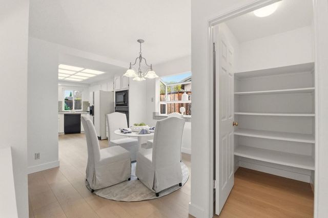 72 Amorok Way, Fremont, CA 94539