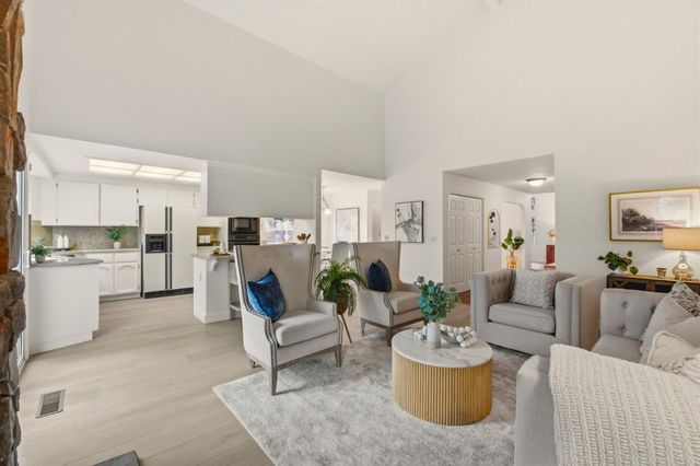 72 Amorok Way, Fremont, CA 94539