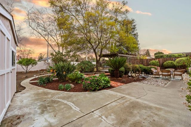 72 Amorok Way, Fremont, CA 94539