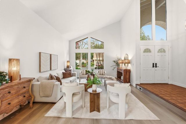 72 Amorok Way, Fremont, CA 94539