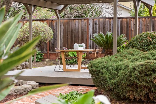 72 Amorok Way, Fremont, CA 94539